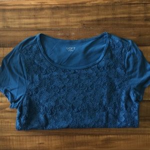 Ann Taylor Loft outlet short sleeved lace top